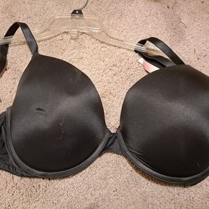 Victoria Secrets PINK 36DD Wear Everywhere Pushup Bra Black